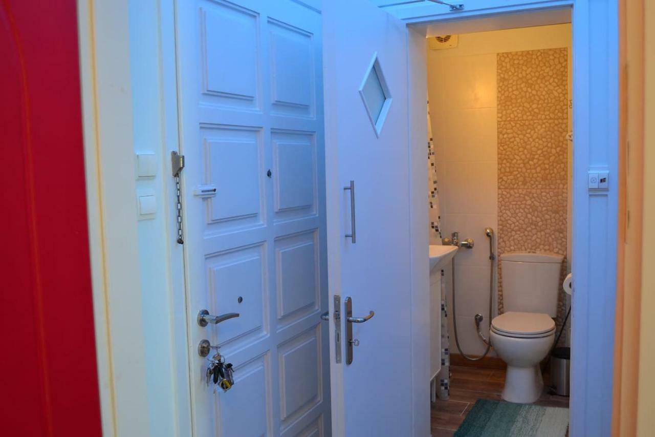 City Oasis Apartment Каламата Екстериор снимка